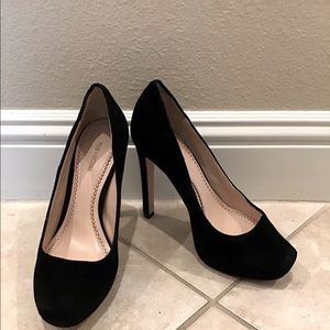 💥 MOVING SALE💥 Pour La Victoire Black Pumps